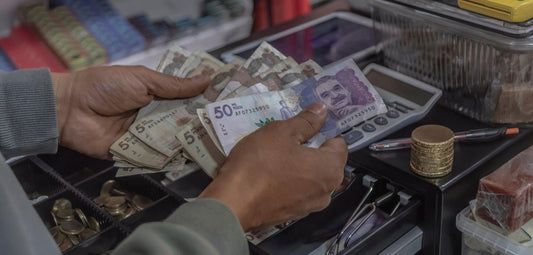 El uso del efectivo en América Latina: la realidad de 9 países y los desafíos de manejar dinero